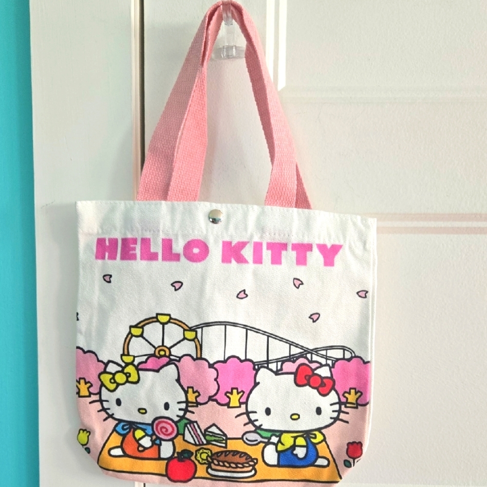 Hello Kitty Tote Bag New Without Tags Pink White NWOT Cat